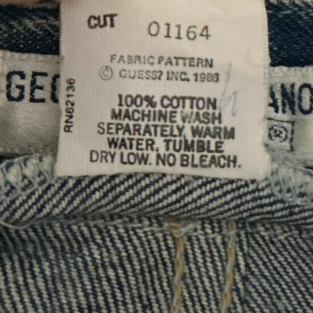 Vintage 80s Guess Georges Marciano Acid Wash High Waisted Denim Skirt - Size 24 - Picture 5 of 9